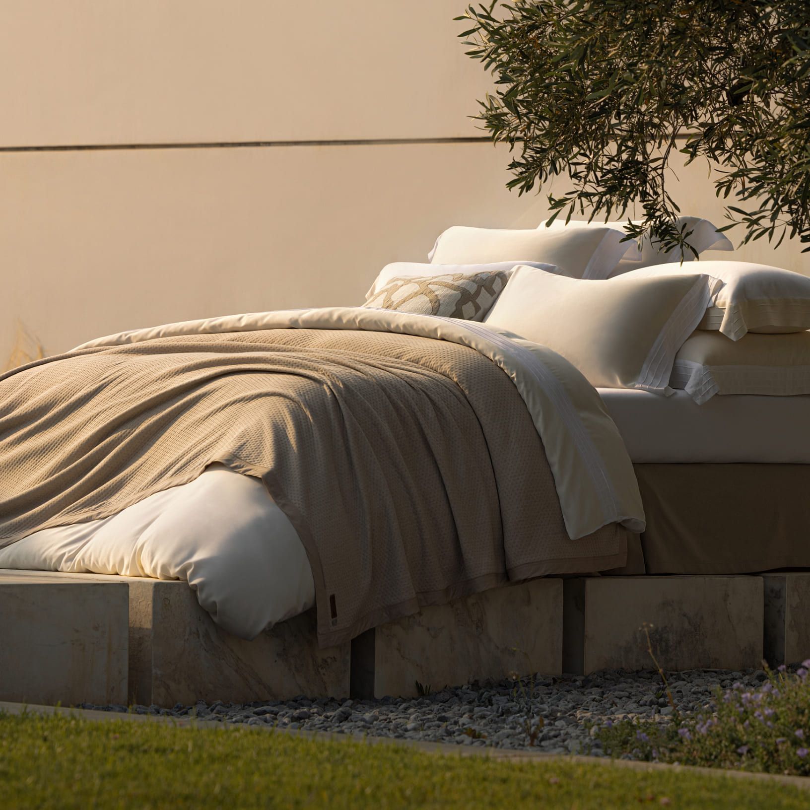 Effortless Summer Luxury: Refresh Your Home, Villa, or Yacht with Togas