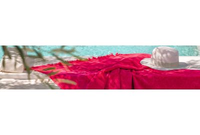 Sun, Sea, Style: The Ultimate Guide to Luxury Towels for Summer