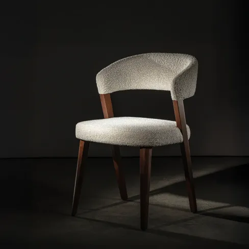 Chair ENTRE