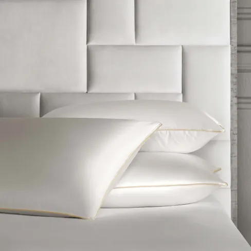 Pillow SOVEREIGN DENSE