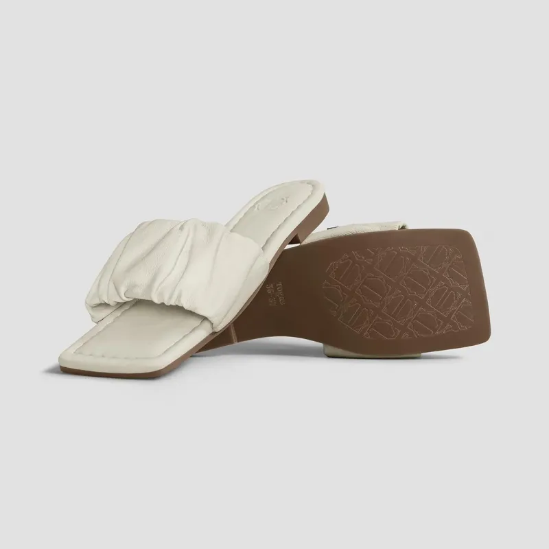 Slippers AMITA   