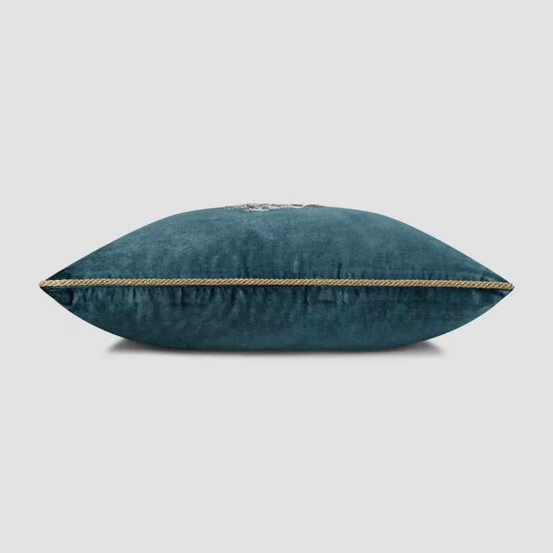 Decorative pillow ASEVEDO