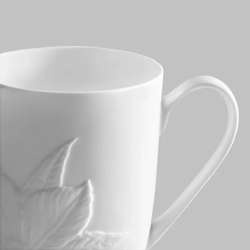Tea cup POINSETTIA