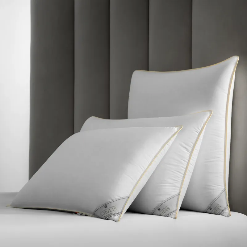 Pillow NOBILIS