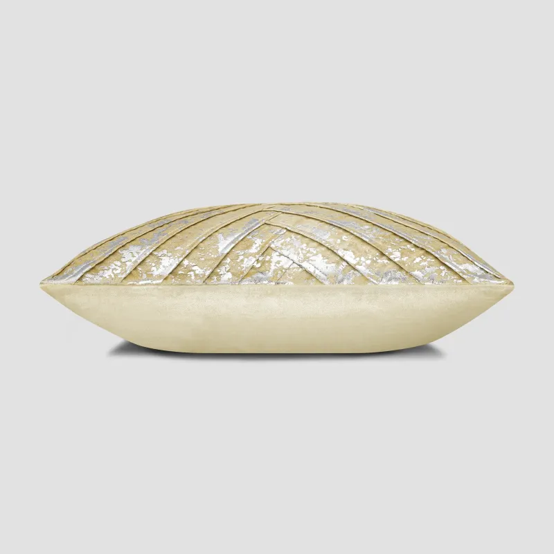 Decorative pillow PRETTE